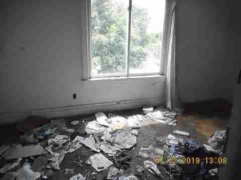 8558 Orangelawn (31)_m.jpg